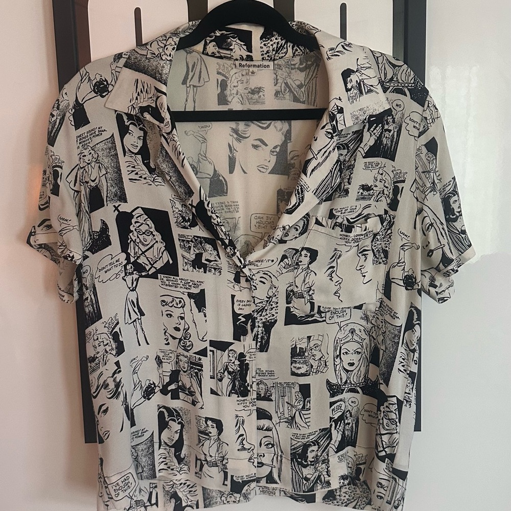 Reformation - Comic Print Women Top